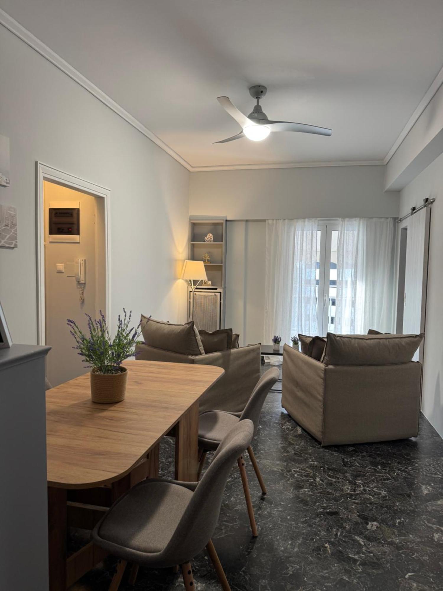 Living Near Acropolis By Sylvia Staikou 2Nd & 3D Floor Apartamento Atenas Exterior foto
